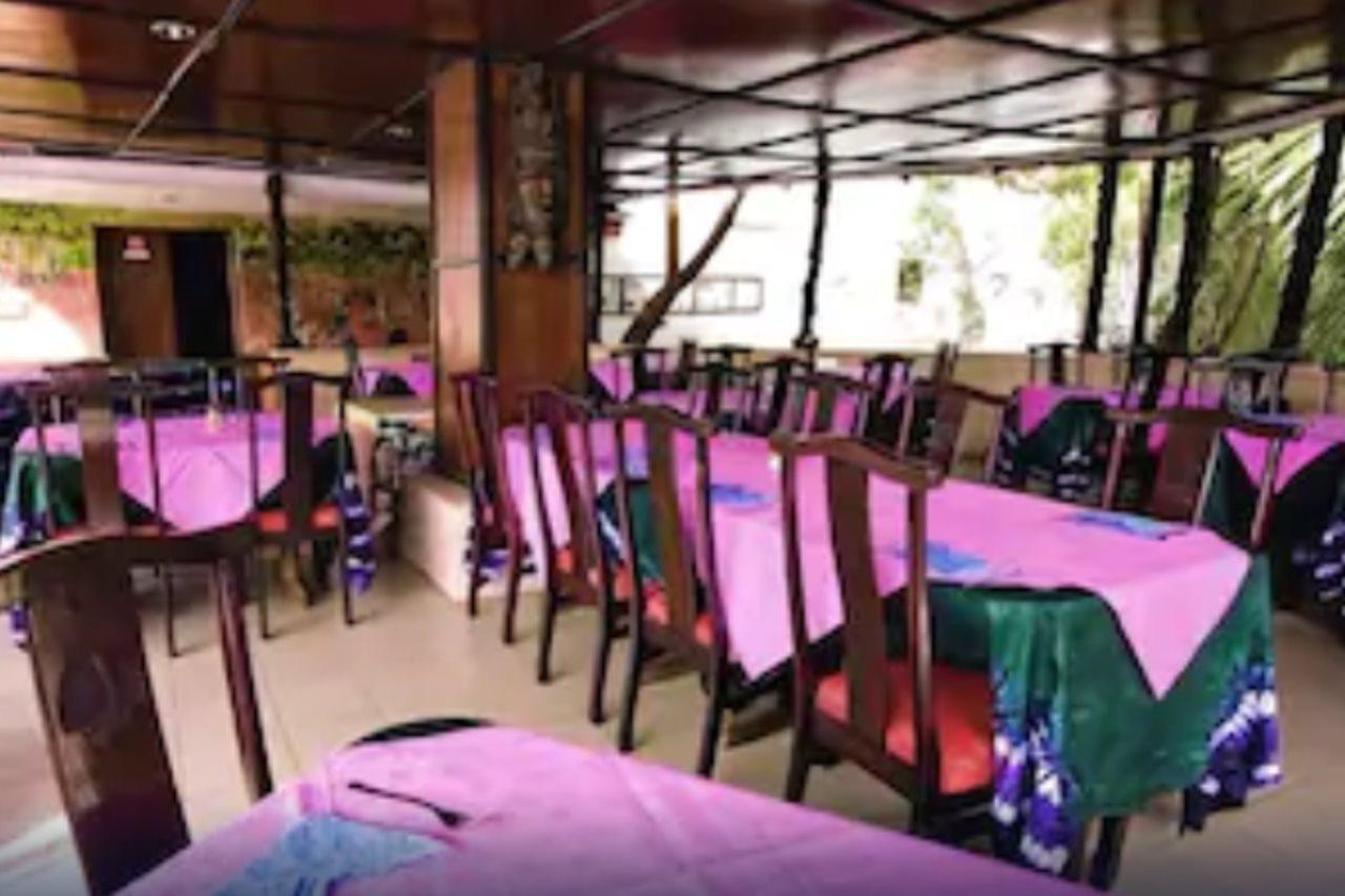Holiday Beach Club Kololi Extérieur photo