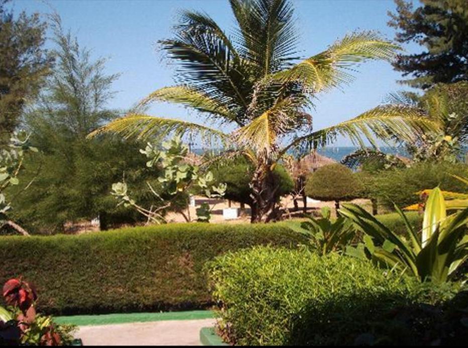 Holiday Beach Club Kololi Extérieur photo