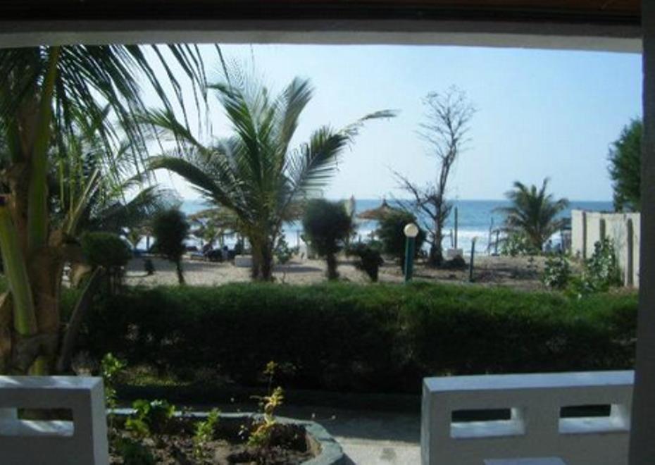 Holiday Beach Club Kololi Extérieur photo