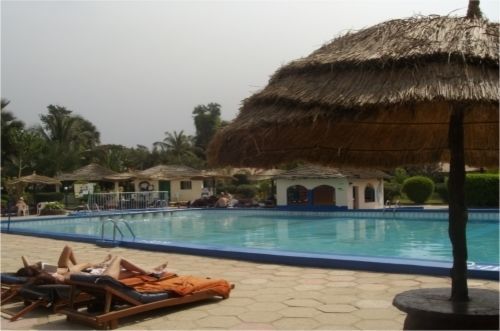 Holiday Beach Club Kololi Extérieur photo